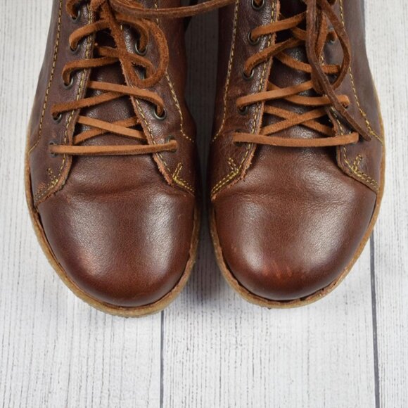 Born Classic Retro Lace up Isadora BR0032716 in Whiskey Womens US 9  40 1/2 - Picture 6 of 6